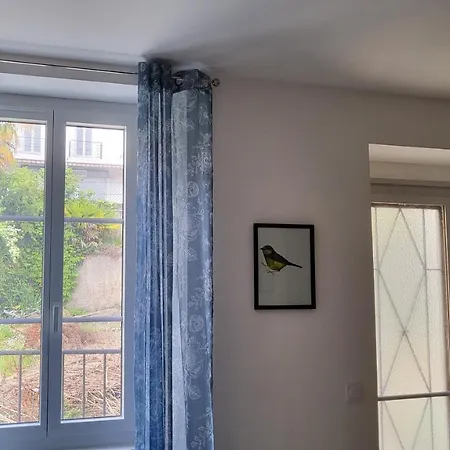 2 Pieces Avec Terrasse Proche Centre - Parking Gratuit A Proximite Appartement