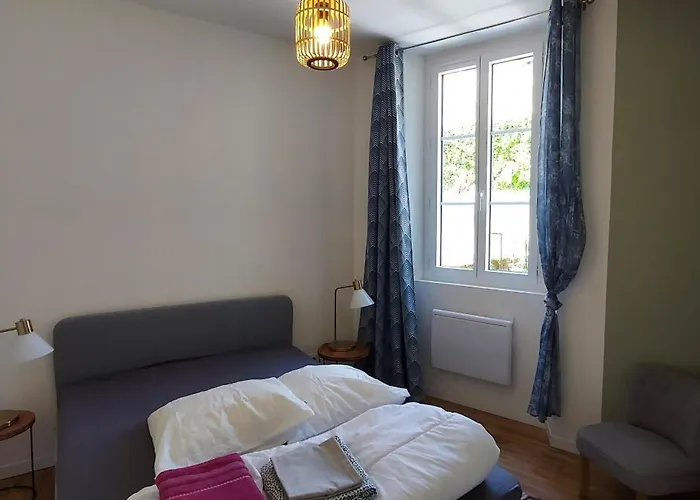 2 Pièces Avec Terrasse Proche Centre - Parking Gratuit à Proximité Appartement *