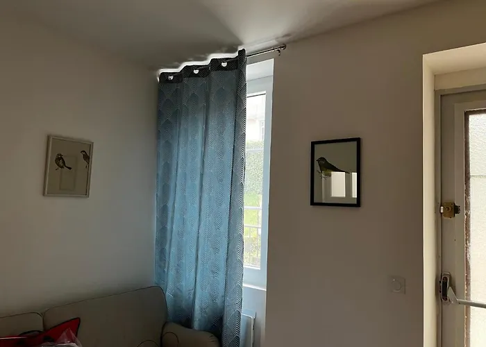 2 Pieces Avec Terrasse Proche Centre - Parking Gratuit A Proximite Апартаменты